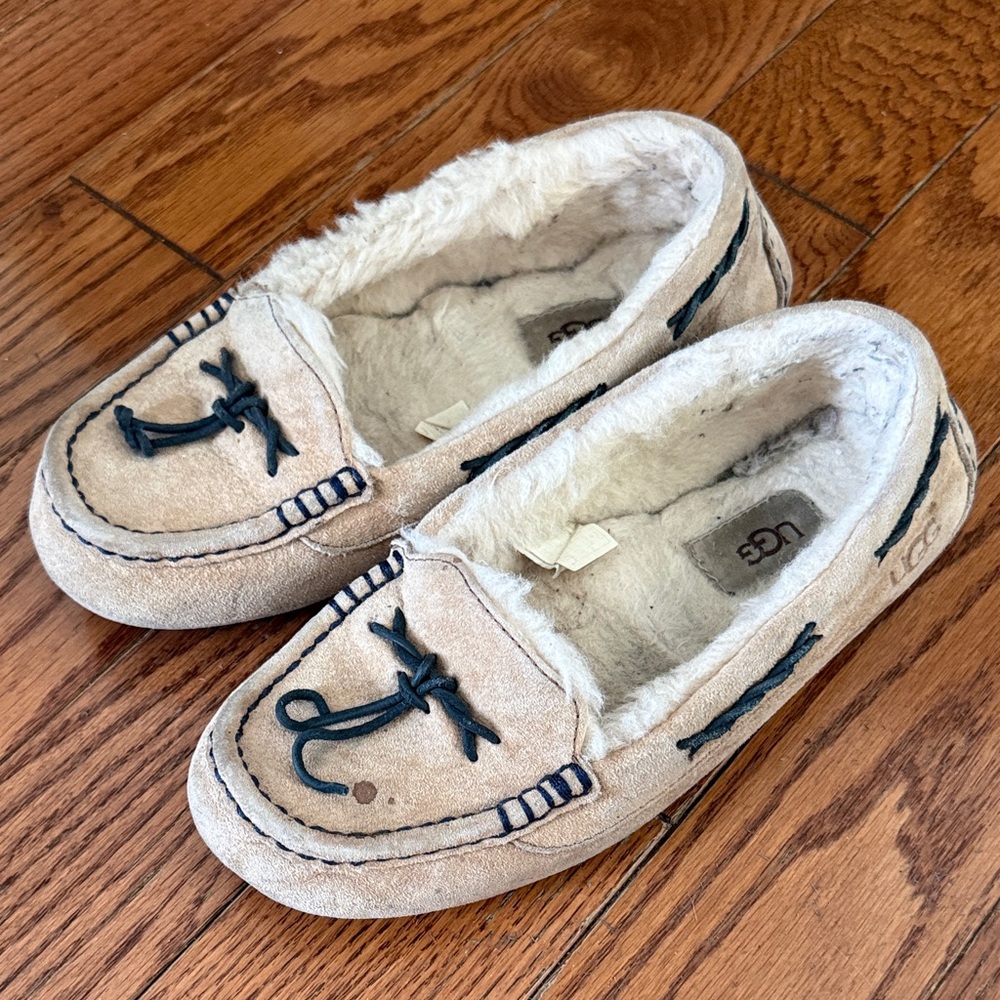 UGG Tan Moccasin Slippers with Fuzzy Lining - Bella Moccasin